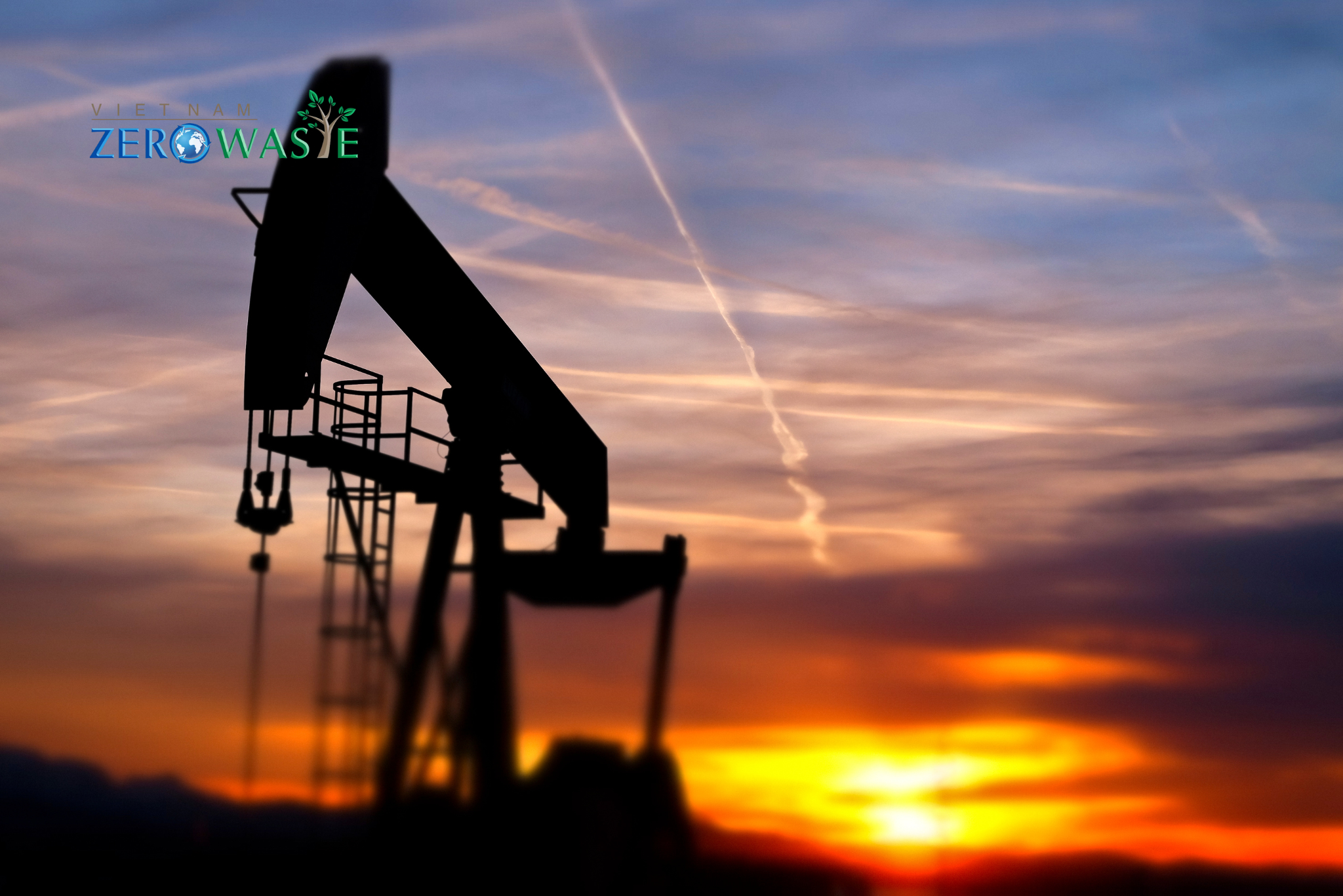 So sánh năng lượng sinh khối với các dạng năng lượng hóa thạch