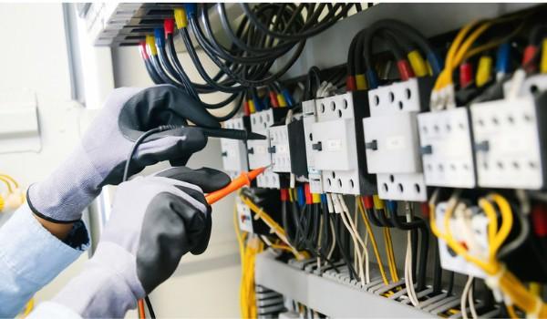 Một số giải pháp sử dụng điện sạch 100%