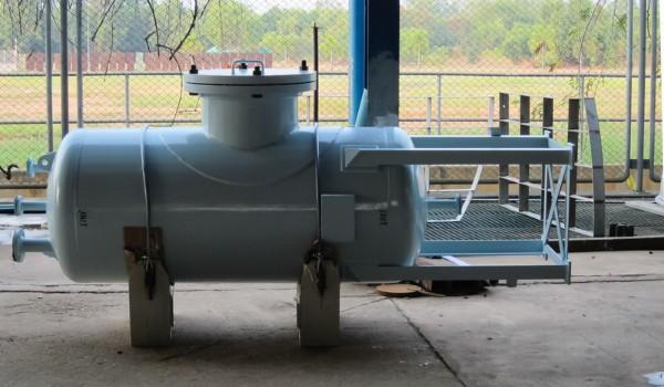 Cần tuân thủ các quy định an toàn và các hướng dẫn của nhà sản xuất