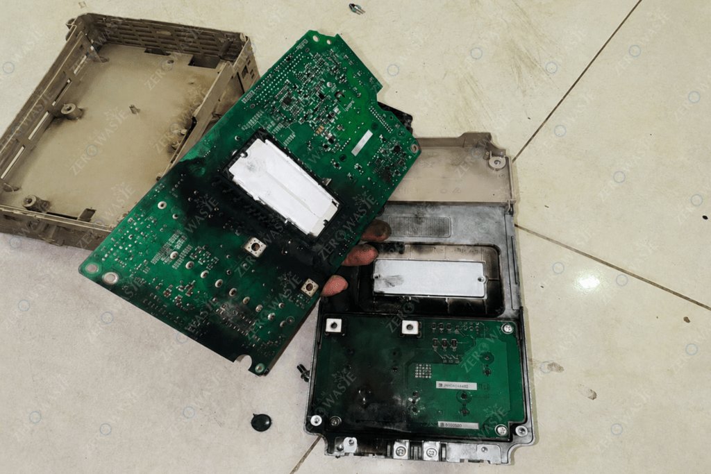 cháy nổ biến tần